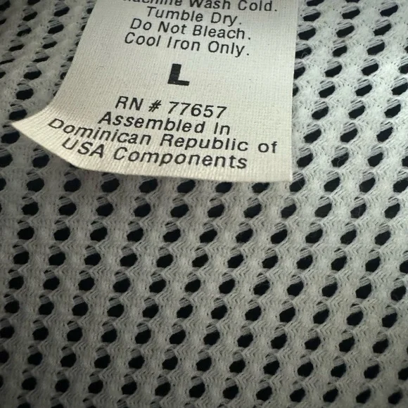 New with tags Radical Black 90s Mesh Lined Full Zip. Vintage!!
Windbreaker - L - Picture 6 of 6